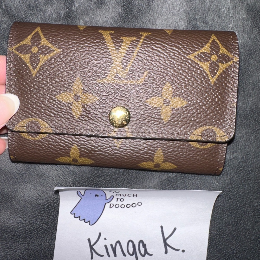 Louis Vuitton 6 ring key holder (with Initials KJK)